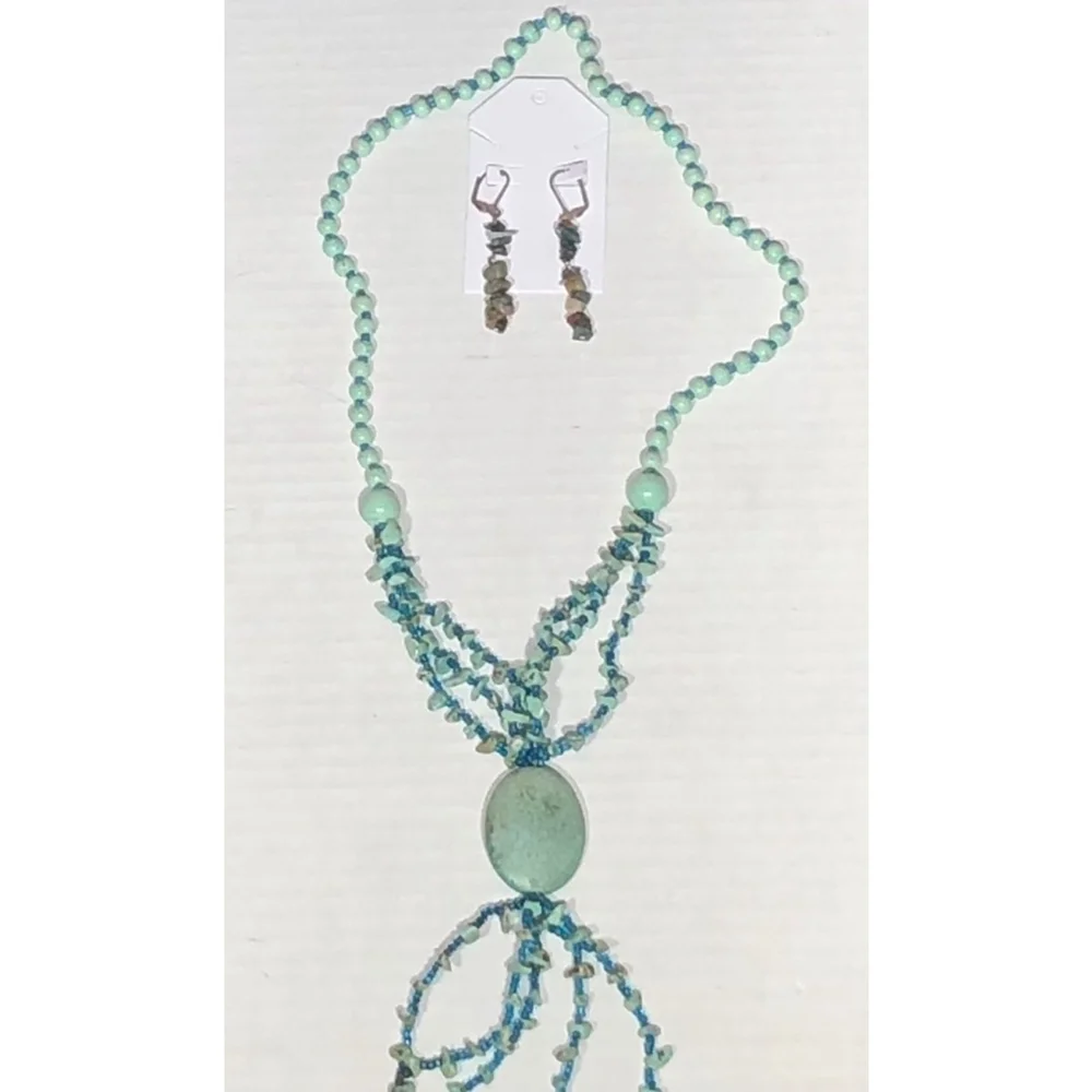 Vintage Stone Beaded Necklace and Earrings Set